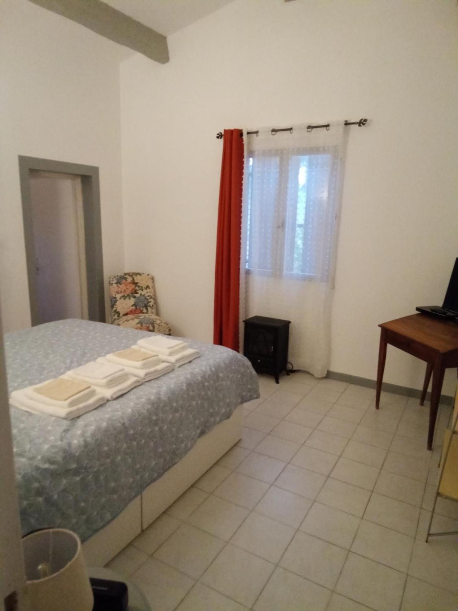 Villa Des Arnoux Dans La Vigne دْراجينْيا المظهر الخارجي الصورة